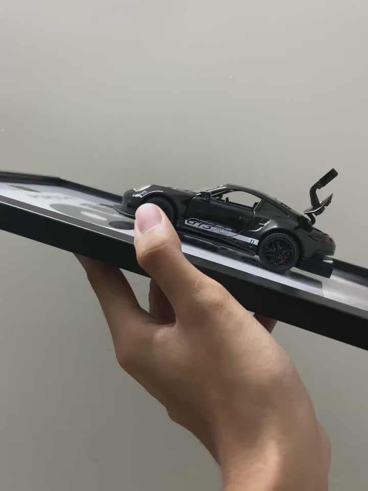 PORCHE 911 1:32 Scale Car Frame